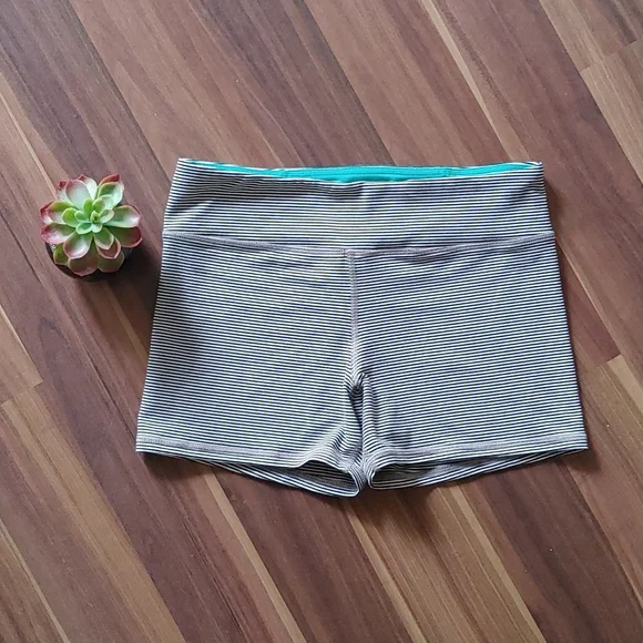 American Eagle Outfitters Shorts American Eagle Outfitters